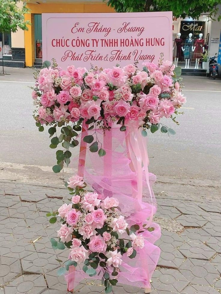 Hoa khai truong Da Nang